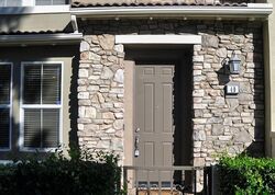 Pre-foreclosure Listing in PARKHOUSE DR UNIT 40 FONTANA, CA 92336
