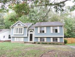 Pre-foreclosure in  RIDGERUN RD Chesterfield, VA 23832