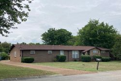 Pre-foreclosure in  W HAMILTON RD Nashville, TN 37218