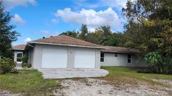 Pre-foreclosure in  22ND AVE NW Naples, FL 34120