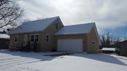 Pre-foreclosure in  HORSESHOE CIR Black Earth, WI 53515