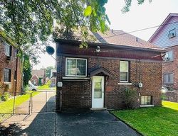 Pre-foreclosure in  BEDFORD ST Detroit, MI 48224