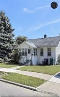 Pre-foreclosure in  COLLEGE AVE Lincoln Park, MI 48146