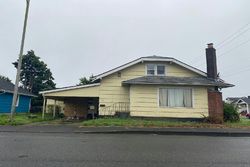 Pre-foreclosure in  N ALDER ST Aberdeen, WA 98520