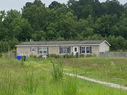 Pre-foreclosure in  DEER PATH RD Suffolk, VA 23437