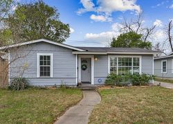 Pre-foreclosure in  W LULLWOOD AVE San Antonio, TX 78201