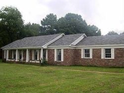 Pre-foreclosure in  OLD BELLS RD Jackson, TN 38305