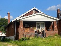 Pre-foreclosure in  DRURY LN Saint Louis, MO 63147