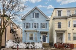 Pre-foreclosure in  CROSS ST Somerville, MA 02145