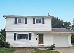 Pre-foreclosure in  BOEING DR Saginaw, MI 48604