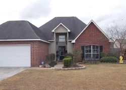 Pre-foreclosure in  WATERFORD CT Denham Springs, LA 70726
