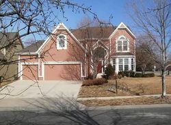 Pre-foreclosure in  W 132ND TER Overland Park, KS 66213