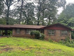 Pre-foreclosure in  AVOCADO DR Birmingham, AL 35214