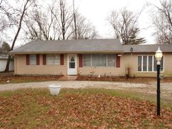 Pre-foreclosure in  BERNE AVE Terre Haute, IN 47805