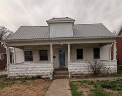 Pre-foreclosure in  S 5TH ST Albion, IL 62806