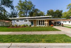 Pre-foreclosure in  SHABBONA DR Park Forest, IL 60466
