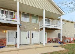 Pre-foreclosure in  ROCK RUN DR UNIT E Crest Hill, IL 60403