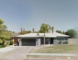 Pre-foreclosure in  N HUGHES AVE Fresno, CA 93705