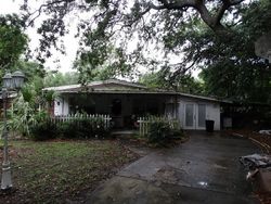 Pre-foreclosure in  HALLMARK CT Lakeland, FL 33803