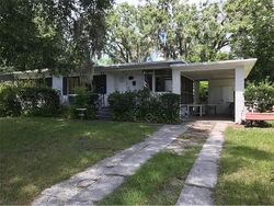  N Kentucky Ave, Deland FL