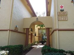 Pre-foreclosure in  SPLENDIDO CT APT G Boynton Beach, FL 33437