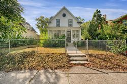 Pre-foreclosure in  10TH AVE S Minneapolis, MN 55407