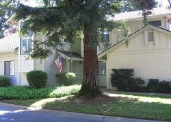 Pre-foreclosure in  UNIVERSITY PARK DR Sacramento, CA 95825