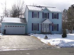 Pre-foreclosure in  VICTORY CIR Ballston Spa, NY 12020