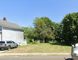 Pre-foreclosure in  OAK ST Youngstown, OH 44506