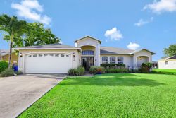 Pre-foreclosure in  SW 42ND ST Cape Coral, FL 33914