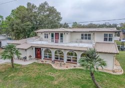 Pre-foreclosure in  SE 107TH TER Summerfield, FL 34491