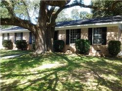 Pre-foreclosure in  BUCKINGHAM AVE Mobile, AL 36618