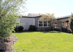 Pre-foreclosure in  W HEINTZ ST Molalla, OR 97038