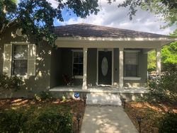 Pre-foreclosure in  TOWN AVE New Port Richey, FL 34655