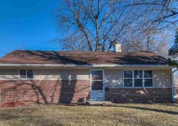 Pre-foreclosure in  VINTON ST Omaha, NE 68105