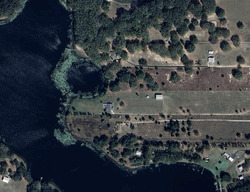 Pre-foreclosure in  SE 170TH AVE Weirsdale, FL 32195