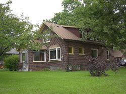 Pre-foreclosure Listing in W JANESVILLE RD HALES CORNERS, WI 53130