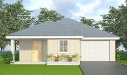 Pre-foreclosure in  W MYRTLE ST Lakeland, FL 33815