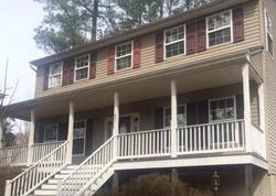 Pre-foreclosure in  JEFFERSON DR Palmyra, VA 22963