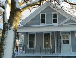 Pre-foreclosure in  KANE ST Buffalo, NY 14204