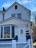 Pre-foreclosure in  116TH AVE Jamaica, NY 11436