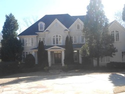 Pre-foreclosure in  GRAMERCY DR NE Marietta, GA 30068