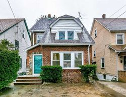 Pre-foreclosure in  198TH ST Saint Albans, NY 11412