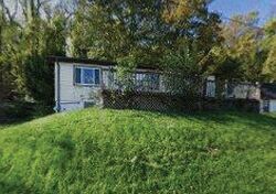 Pre-foreclosure in  DAVIS SCHOOL RD Washington, PA 15301