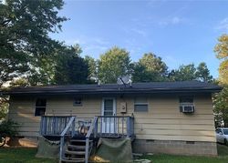 Pre-foreclosure in  HOPEWELL RD New Kent, VA 23124