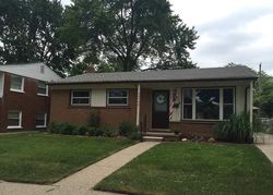 Pre-foreclosure in  COUZENS AVE Madison Heights, MI 48071