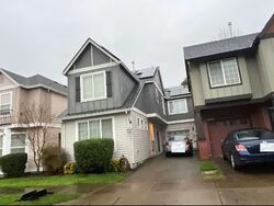 Pre-foreclosure in  SW SKIVER ST Beaverton, OR 97078