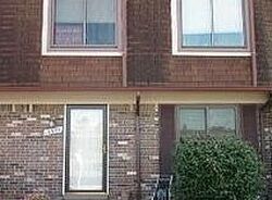  Kingsbrooke Dr, Clinton Township MI