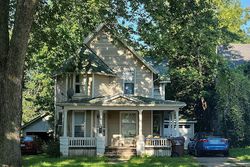 Pre-foreclosure in  3RD ST Jackson, MI 49203