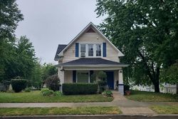 Pre-foreclosure in  CHARLES ST Saint Joseph, MO 64501